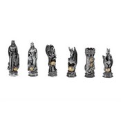 King Arthur Gld/Slv Chessmen - Poly Resin (King: 3") - New, 2132K