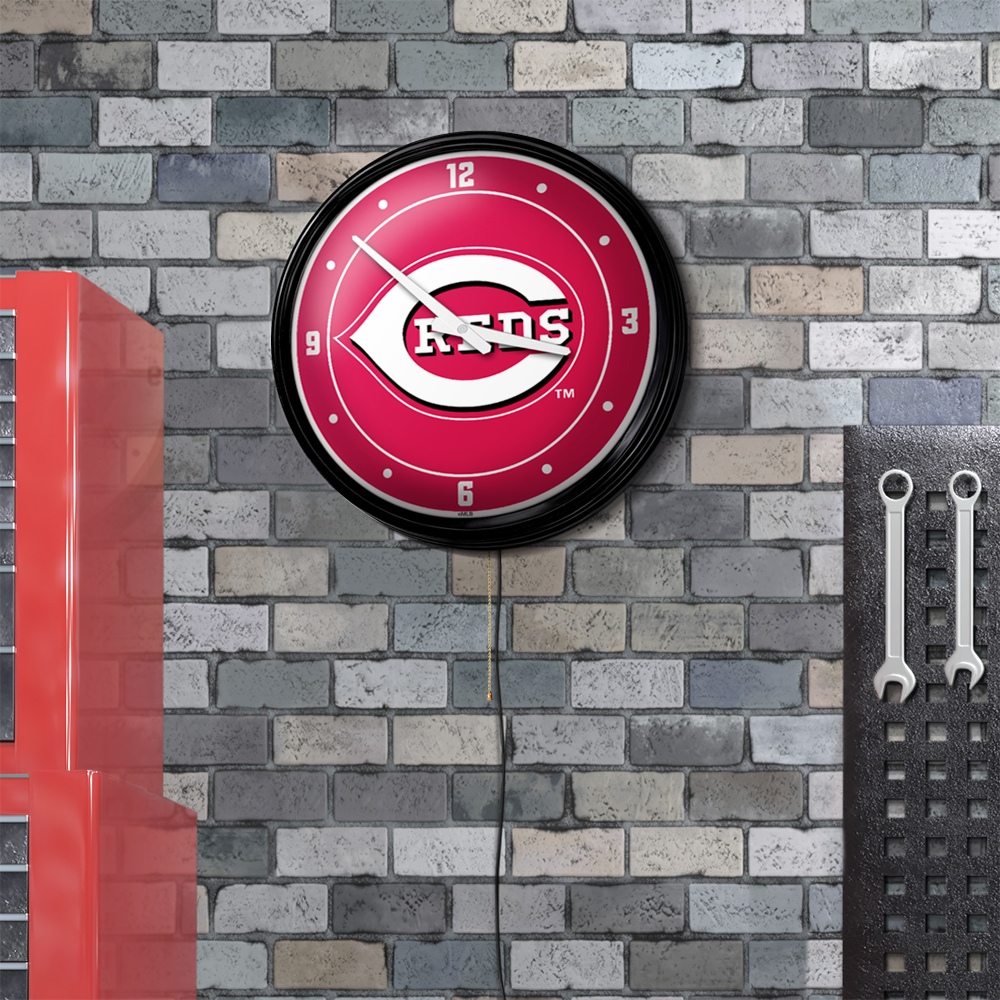 Cincinnati Reds: Wordmark - Retro Lighted Wall Clock, MBCINC-550-02