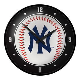 New York Yankees: Baseball - Modern Disc Wall Clock, MBNYYS-510-31