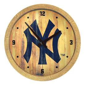 New York Yankees: Logo - Weathered "Faux" Barrel Top Clock, FNB-MBNYYS-560-06 New York Yankees: Logo - Weathered "Faux" Barrel Top Clock, FNB-MBNYYS-560-06