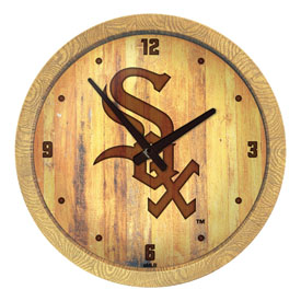 Chicago White Sox: Branded "Faux" Barrel Top Clock, FNB-MBWSOX-560-02 Chicago White Sox: Branded "Faux" Barrel Top Clock, FNB-MBWSOX-560-02