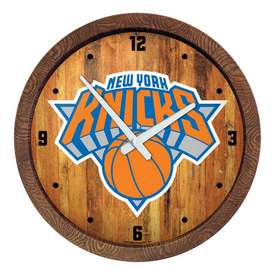 New York Knicks: "Faux" Barrel Top Clock, FNB-NBNYKS-560-01 New York Knicks: "Faux" Barrel Top Clock, FNB-NBNYKS-560-01