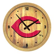 Cincinnati Reds: Logo - Weathered 