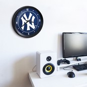New York Yankees: Logo - Ribbed Frame Wall Clock, MBNYYS-530-02