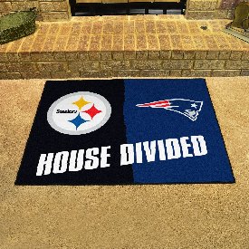 NFL - Pittsburgh Steelers/New England Patriots House Divided Rugs 33.75"x42.5", 19245