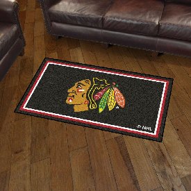 Chicago Blackhawks 3ft. x 5ft. Plush Area Rug - Blackhawk Head Primary Logo, 19899
