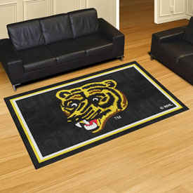 Retro NHL Boston Bruins 5ft. x 8 ft. Plush Area Rug, AGS-35446 Retro NHL Boston Bruins 5ft. x 8 ft. Plush Area Rug, AGS-35446