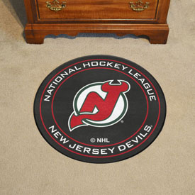 NHLRETRO New Jersey Devils Hockey Puck Rug - 27in. Diameter, 35547