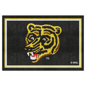 Retro NHL Boston Bruins 5ft. x 8 ft. Plush Area Rug, AGS-35446