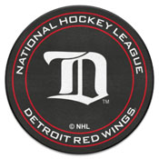NHLRETRO Detroit Red Wings Hockey Puck Rug - 27in. Diameter, 35477