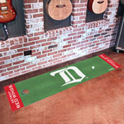 NHLRETRO Detroit Red Wings Putting Green Mat - 1.5ft. x 6ft., 35479