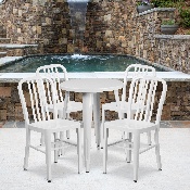 Commercial Grade 24" Round White Metal Indoor-Outdoor Table Set with 4 Vertical Slat Back Chairs, CH-51080TH-4-18VRT-WH-GG