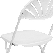 HERCULES Series 650 lb. Capacity White Plastic Fan Back Folding Chair, LE-L-4-WHITE-GG