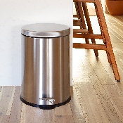Trash & Recycling Containers