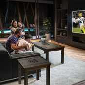 Green Bay Packers Reclaimed Side Table, 587-5001