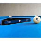 NY Yankees Cue Ball & Ball Rack, 773-2001